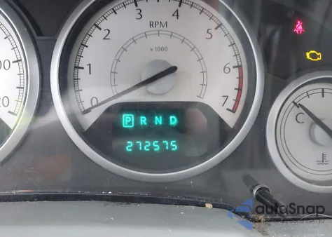 2010 Chrysler Town & Country Touring из США, поврежденный, VIN 2A4RR5D18AR315367